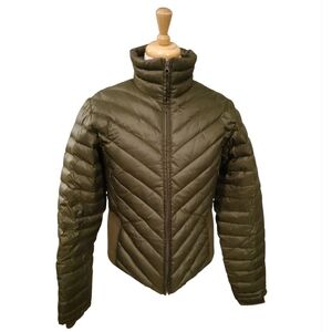 Roxy Quicksilver Chevron Down Puffer Jacket in Dark Green
